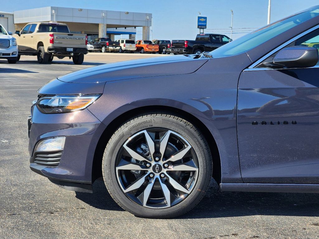 2025 Chevrolet Malibu RS 6