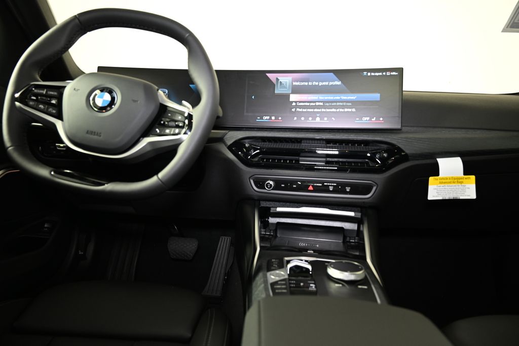 Thumbnail: 2026 BMW 3 Series - 16
