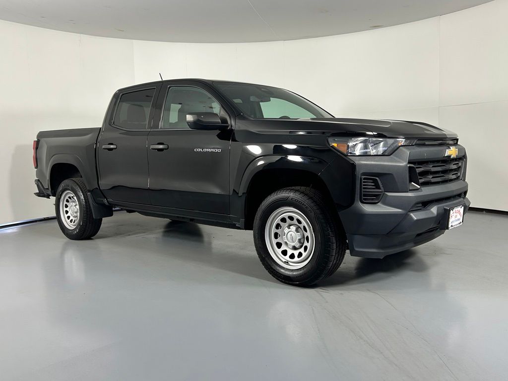 Black 2023 Chevrolet Colorado Pickup Truck 4X2 8-Speed Automatic