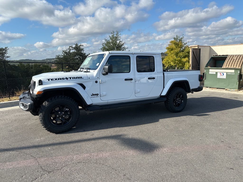 New Car 2025 Jeep Gladiator  For Sale Under $50,000 In Austin, Texas