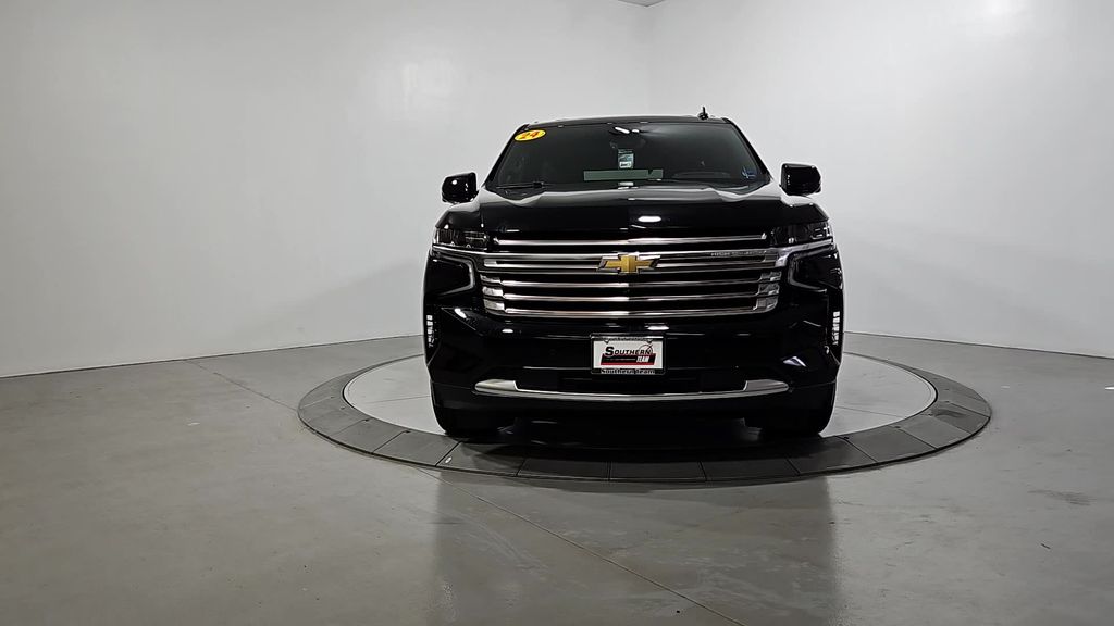 Used 2024 Black Chevrolet High Country image 9