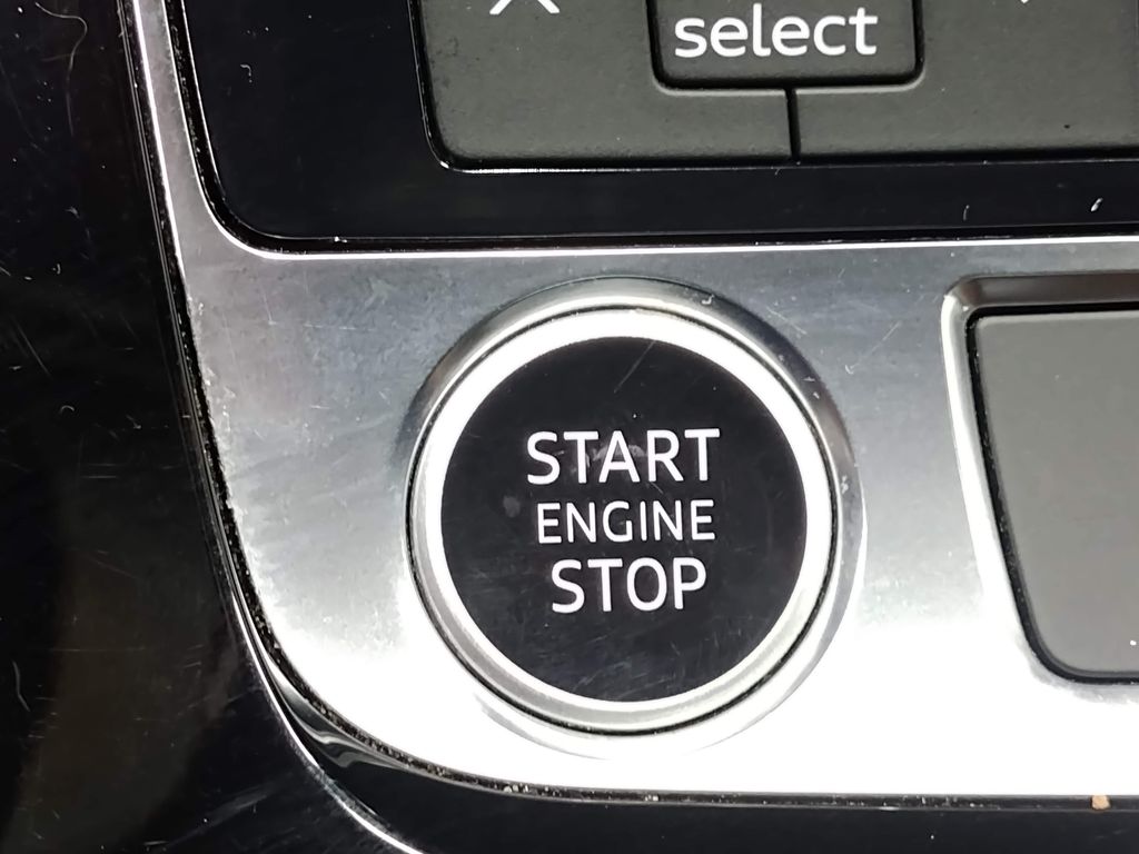 2024 Audi Q7 55 Premium Plus