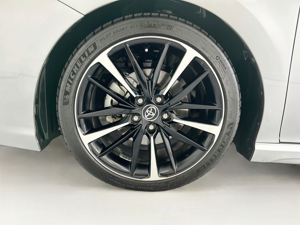 Thumbnail: 2020 Toyota Camry - 28