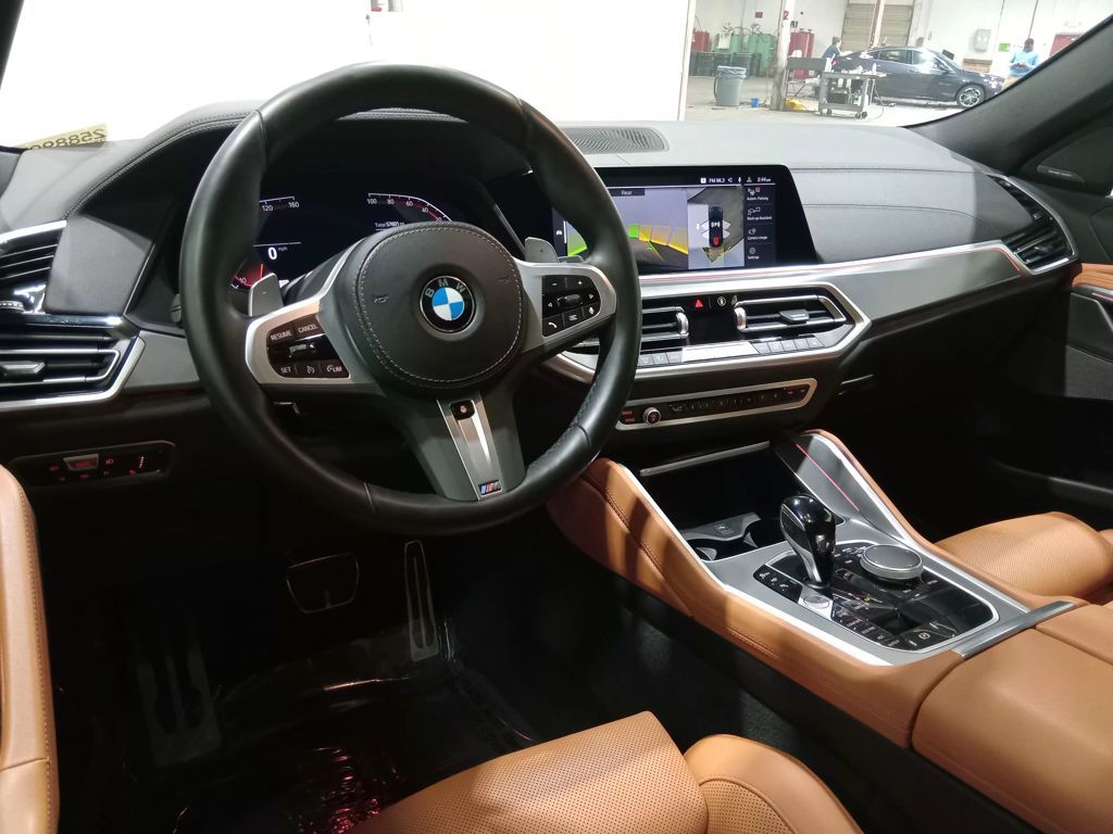 2023 BMW X6 xDrive40i