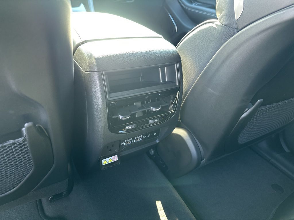 New Car 2025 Jeep Grand Cherokee  Overland For Sale Under $70,000 In Austin, Texas