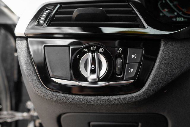2023 BMW 5 Series 540i - Photo 18