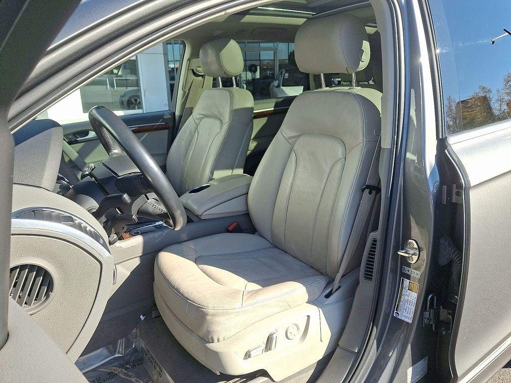 Thumbnail: 2015 Audi Q7 - 13