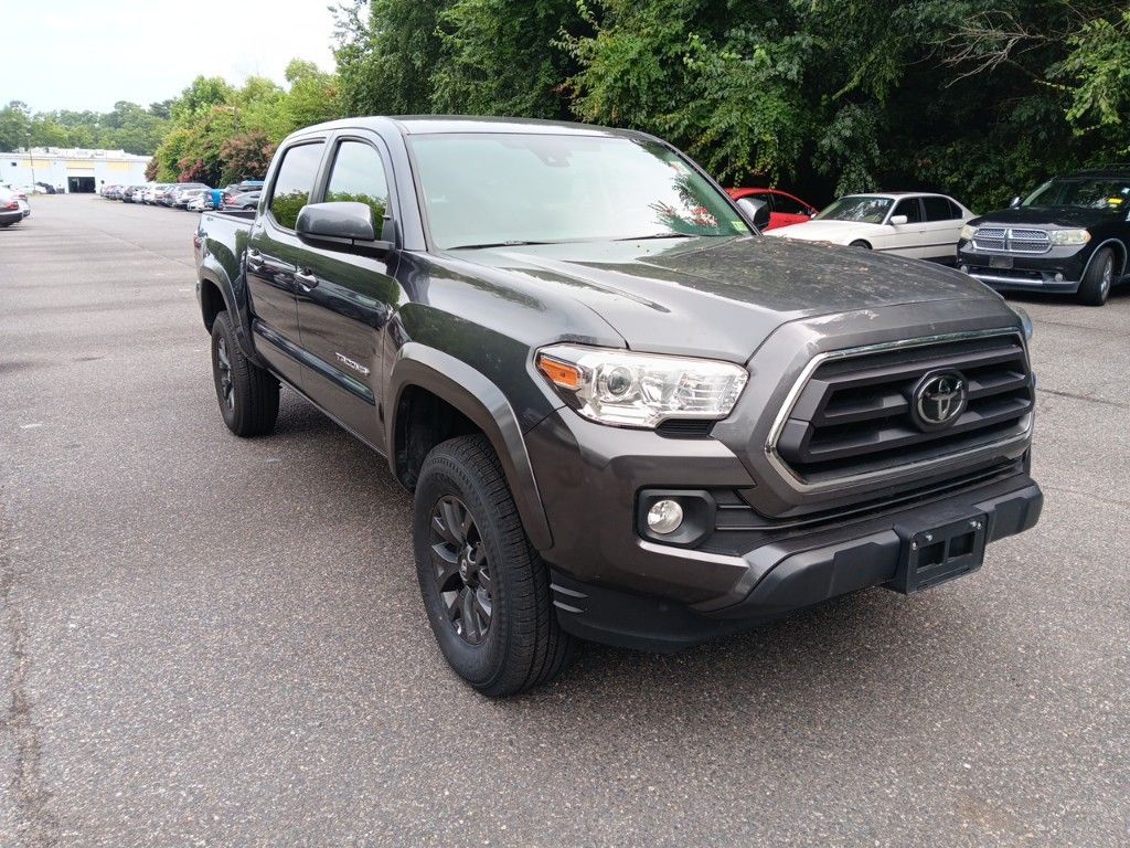 2022 Toyota Tacoma SR5 14