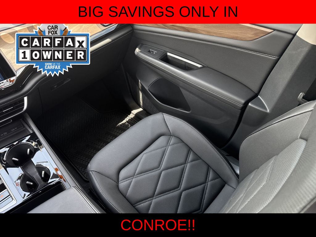 2024 Volkswagen Atlas 2.0T SE w/Technology Black at Cook Ford