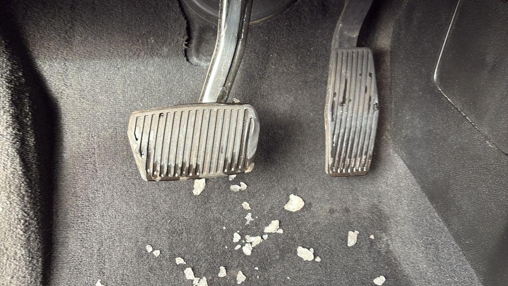 used 2021 Cadillac XT4 car, priced at $23,950