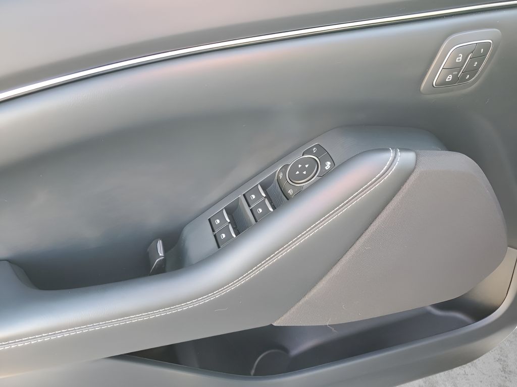 Used Car 2022 Ford Mustang Mach-e  Select For Sale Under $25,000 In Austin, Texas