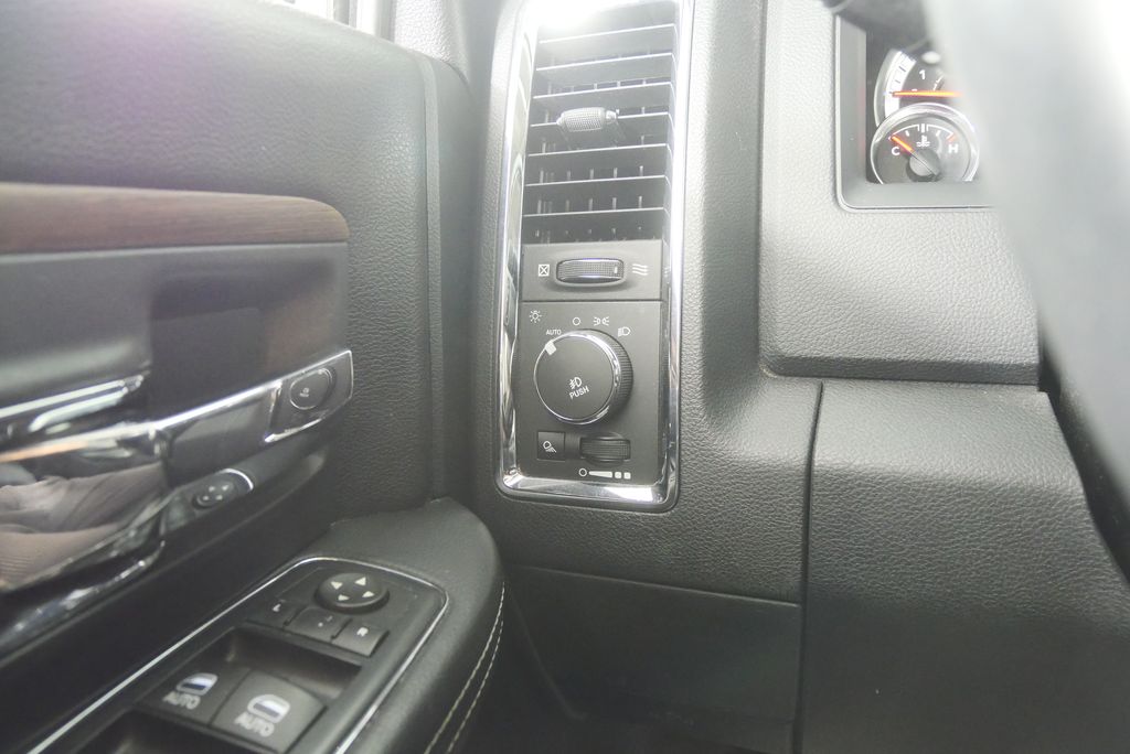 Thumbnail: 2016 RAM 1500 - 18