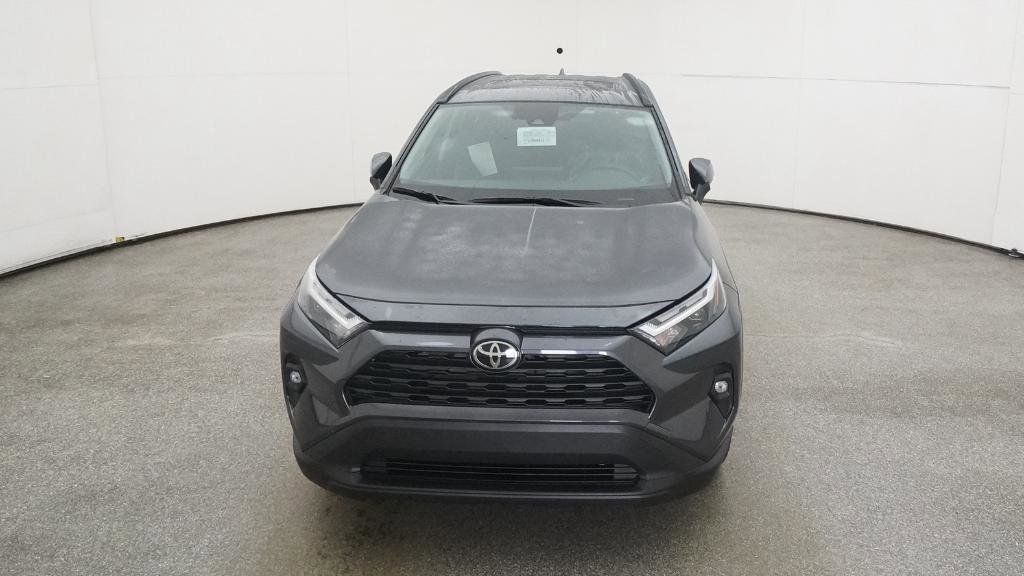 Thumbnail: 2025 Toyota RAV4 - 22