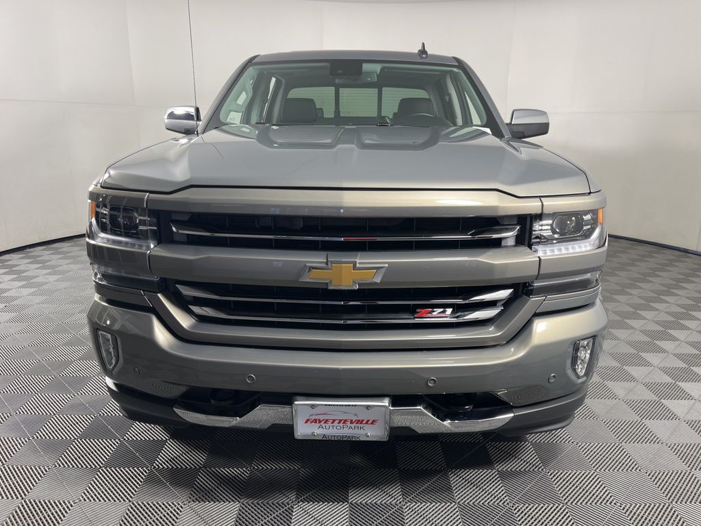 Thumbnail: 2017 Chevrolet Silverado 1500 - 7