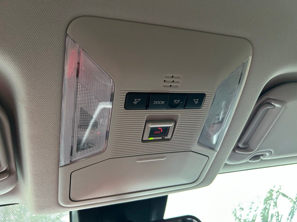 Thumbnail: 2023 Toyota RAV4 - 29