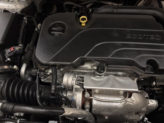 Used 2022 Chevrolet Malibu For Sale in Bedford, OH