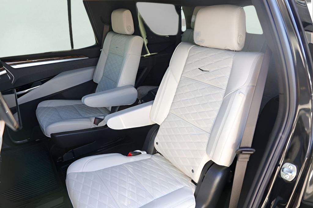 Used Car 2025 Cadillac Escalade  Sport Platinum For Sale Under $130,000 In Austin, Texas