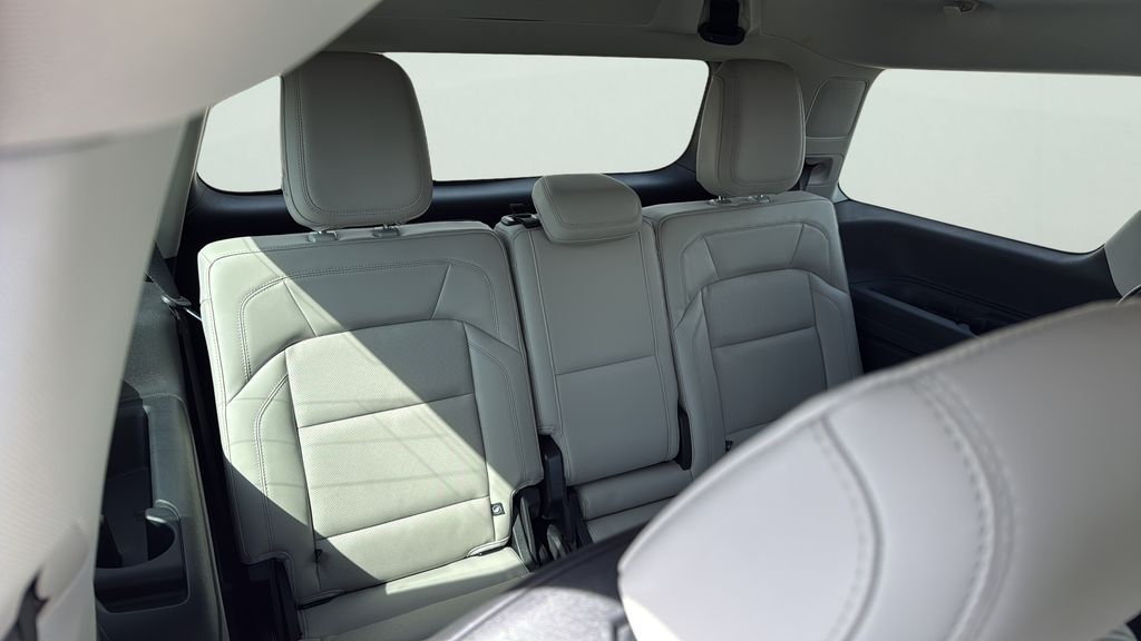 2025 Lincoln Navigator