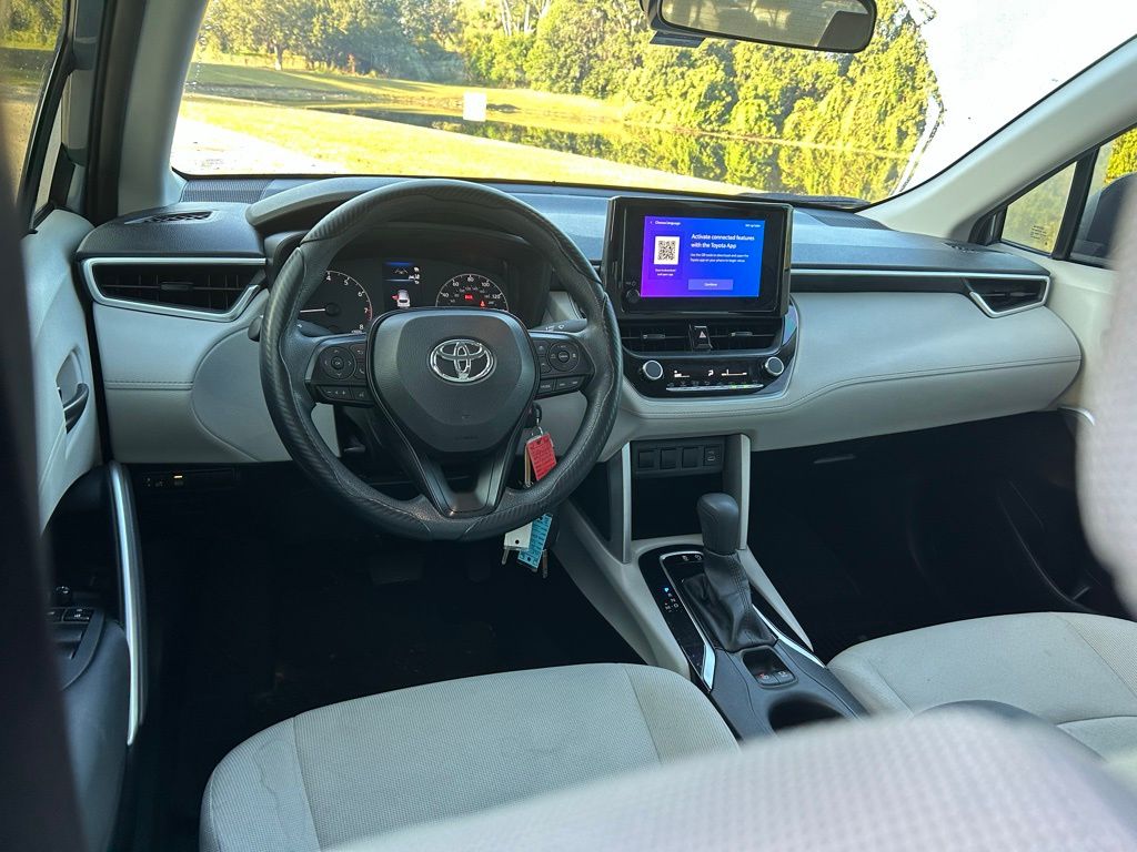 Thumbnail: 2023 Toyota Corolla Cross - 12