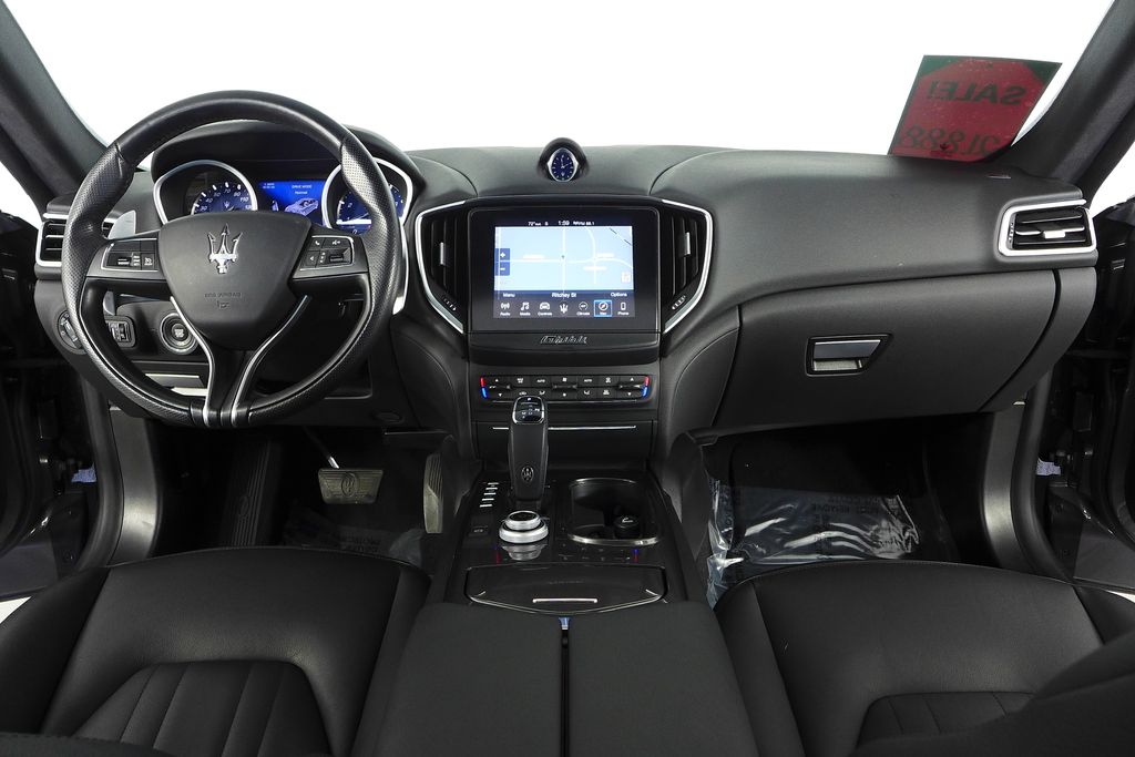 Thumbnail: 2020 Maserati Ghibli - 25