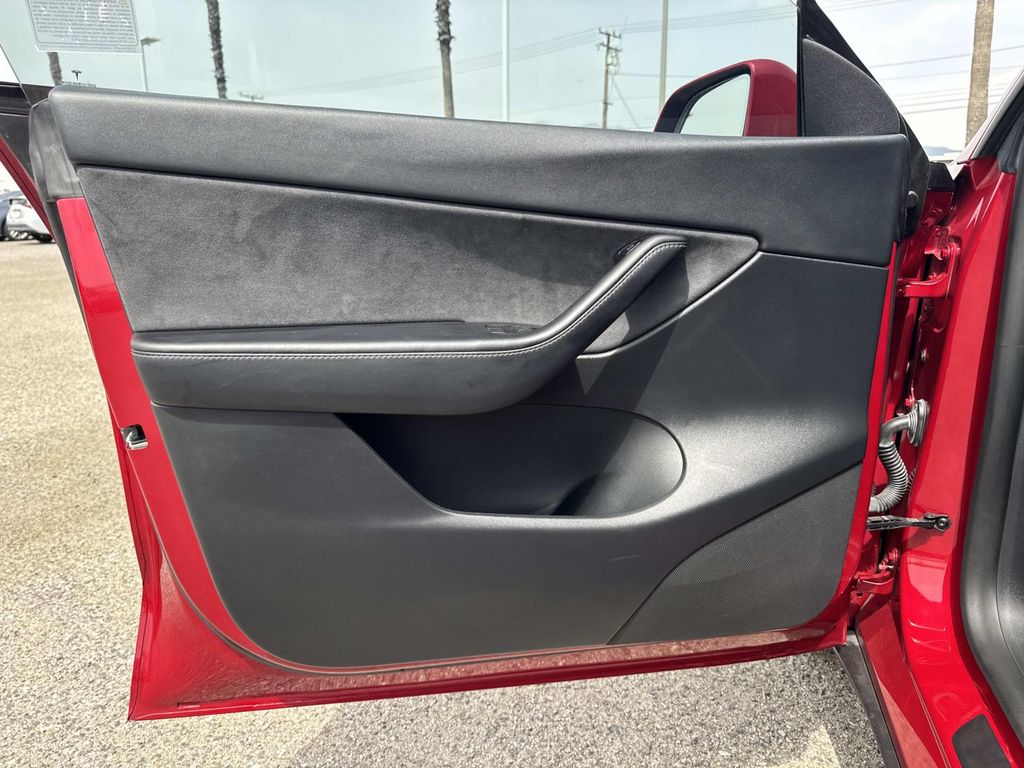 Used 2021 Tesla Model Y Long Range 4D Sport Utility