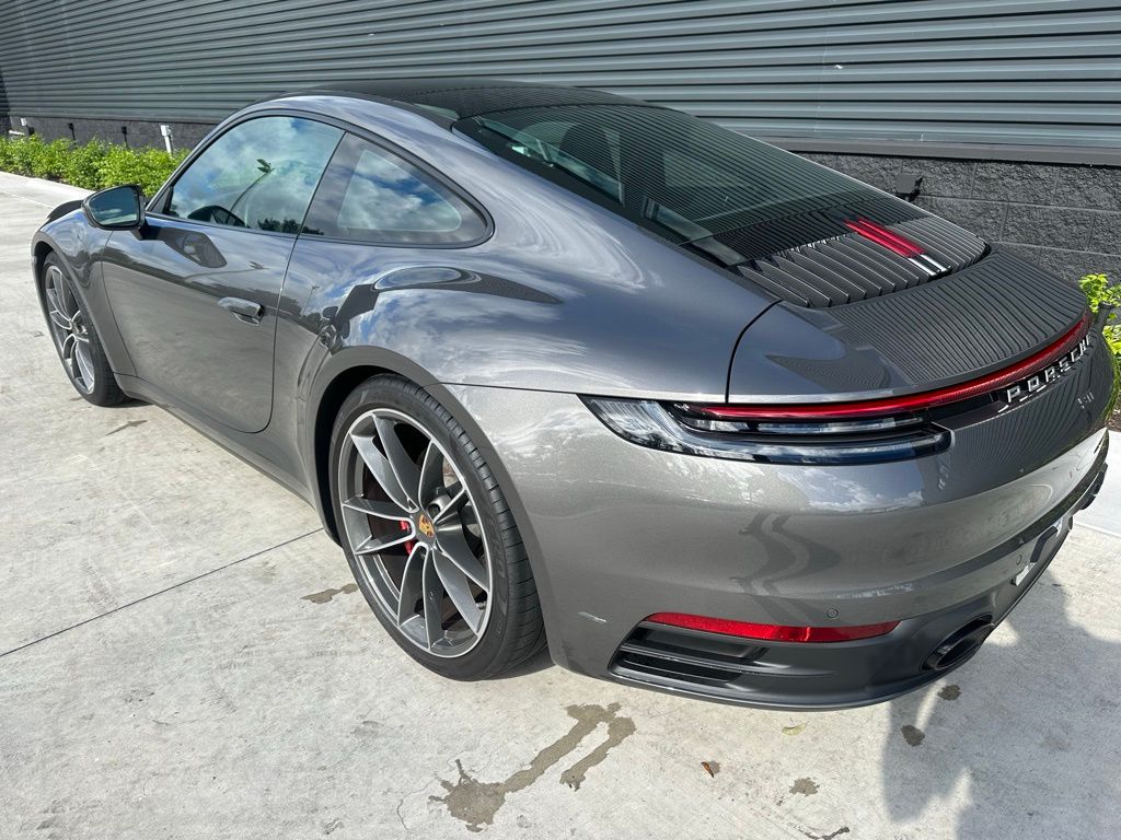 2024 Porsche 911 Carrera S 4