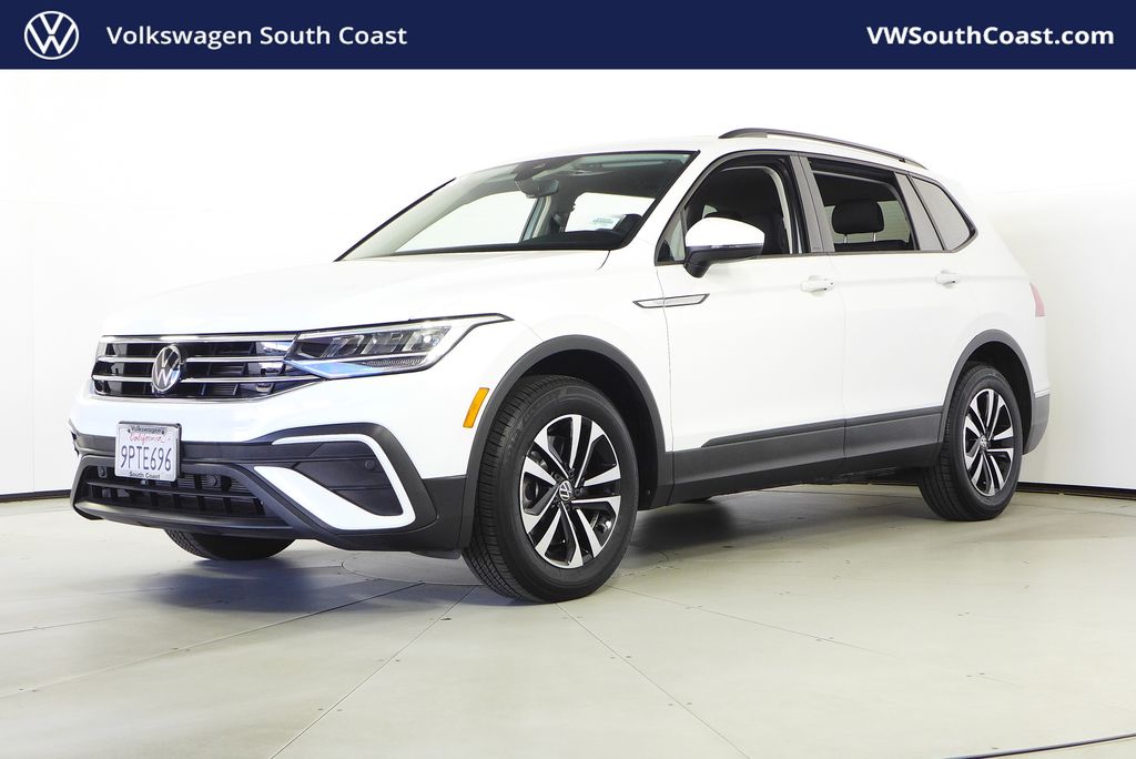 Thumbnail: 2024 Volkswagen Tiguan - 1