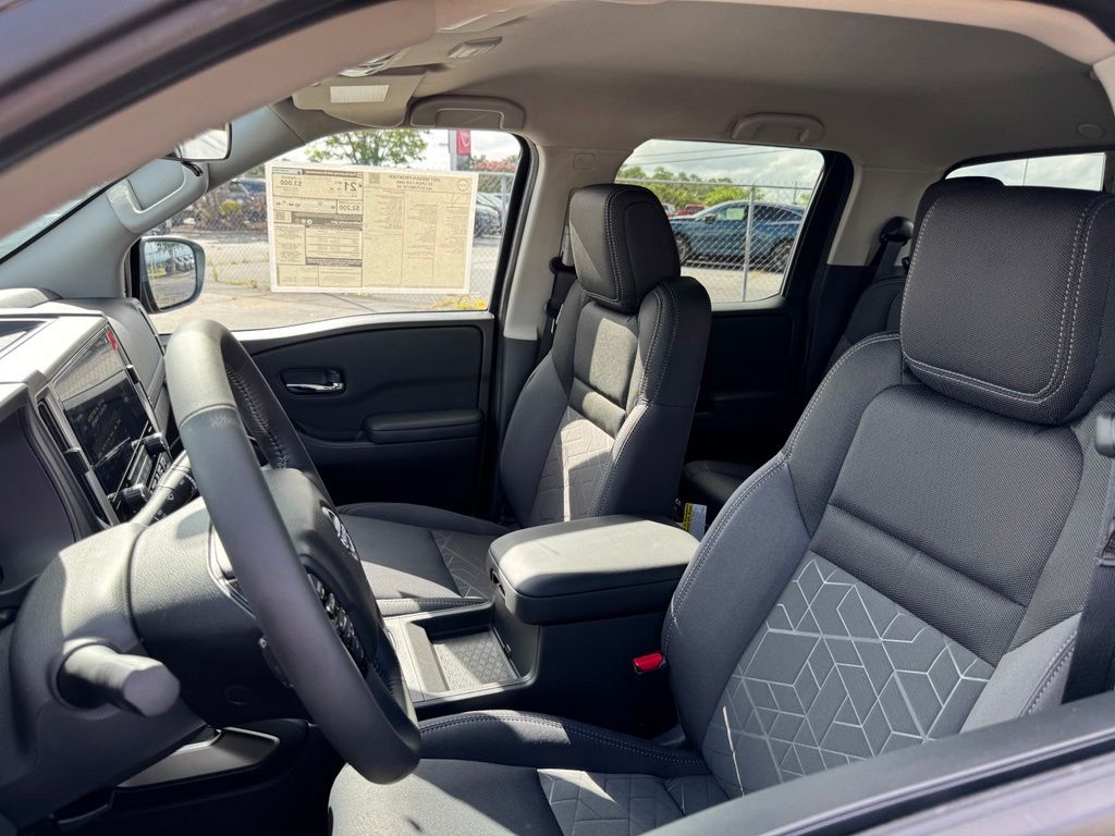 New 2027 Nissan Frontier Truck