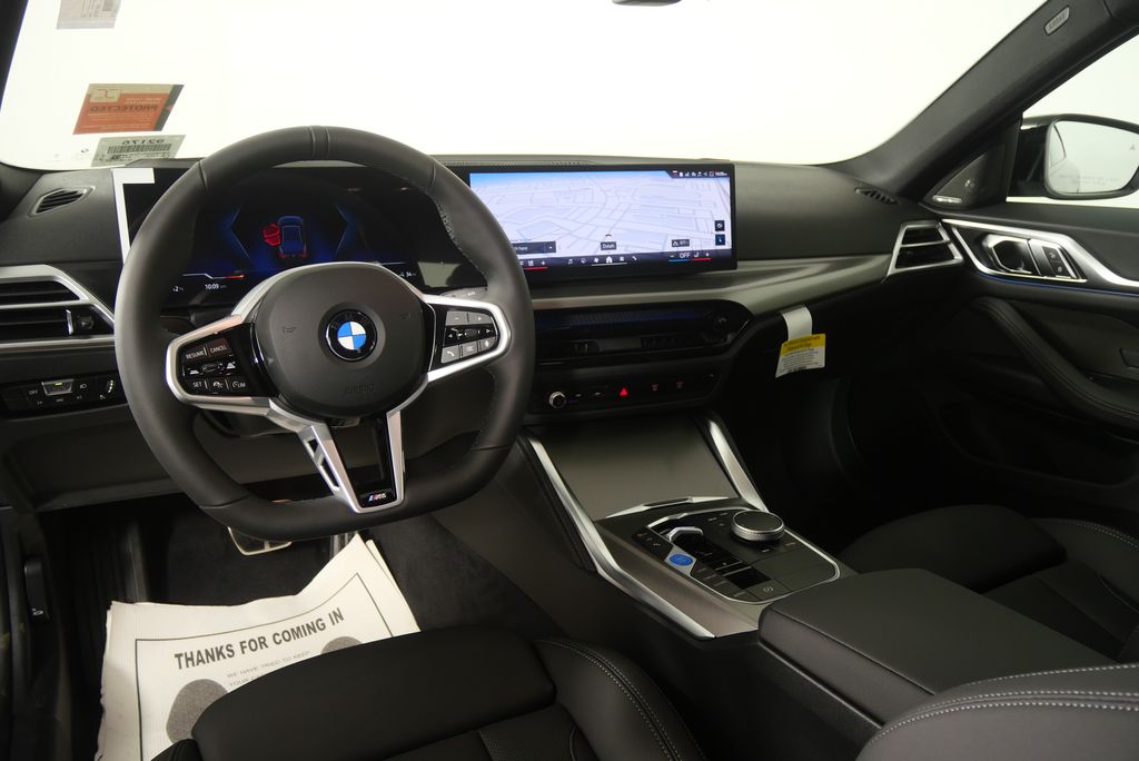 Thumbnail: 2026 BMW i4 - 15