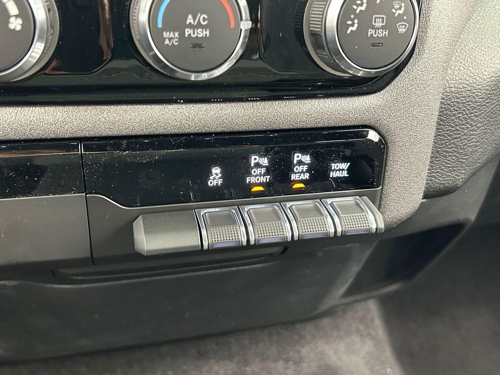 New 2026 Bright White Clearcoat Ram Tradesman image 22