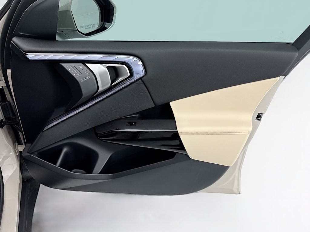 Thumbnail: 2026 BMW X3 - 23
