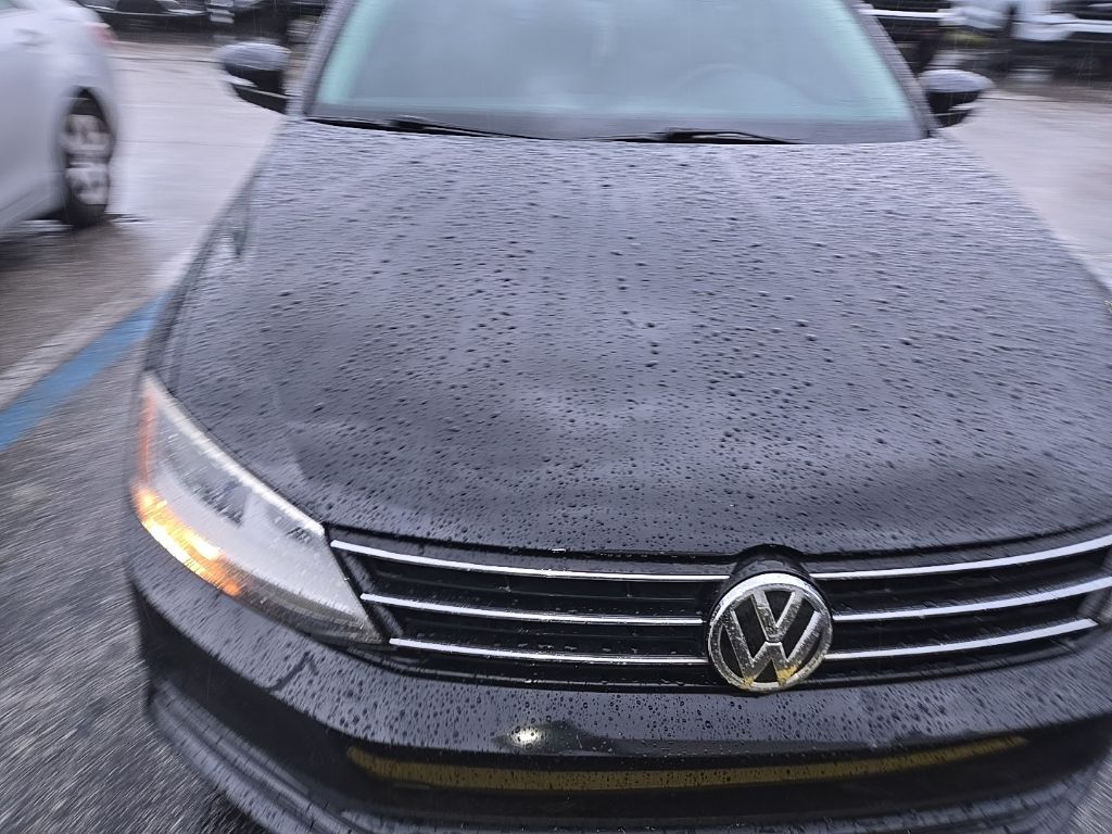 2015 Volkswagen Jetta 1.8T SE 2