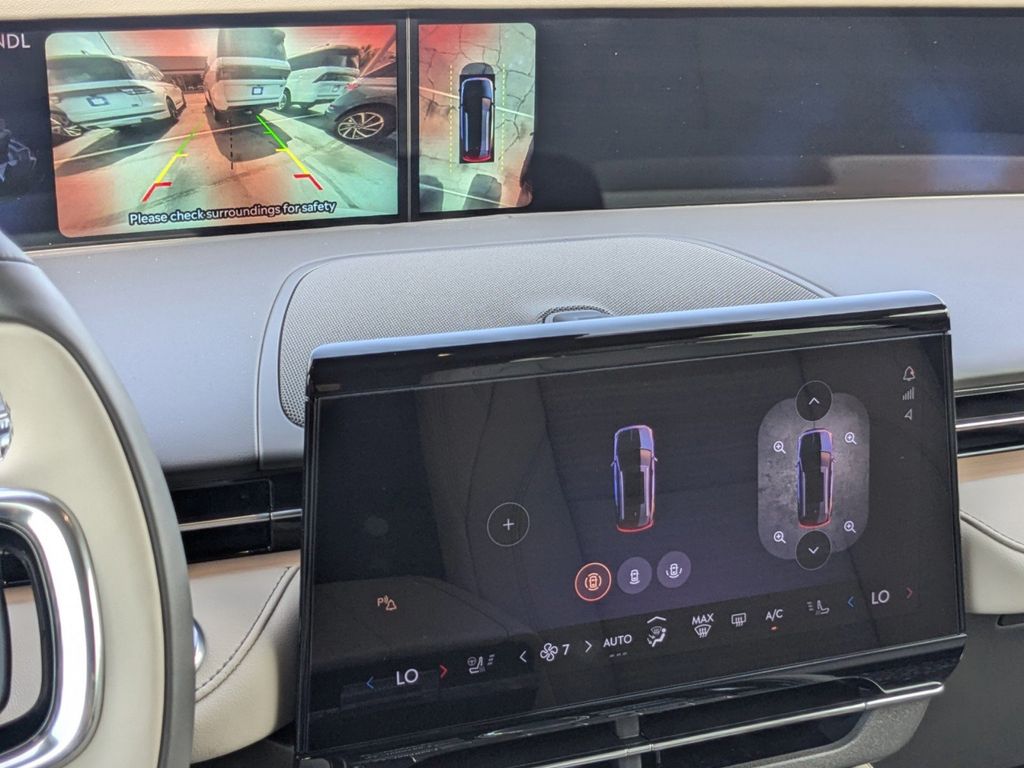 2025 Lincoln Nautilus Hybrid Reserve