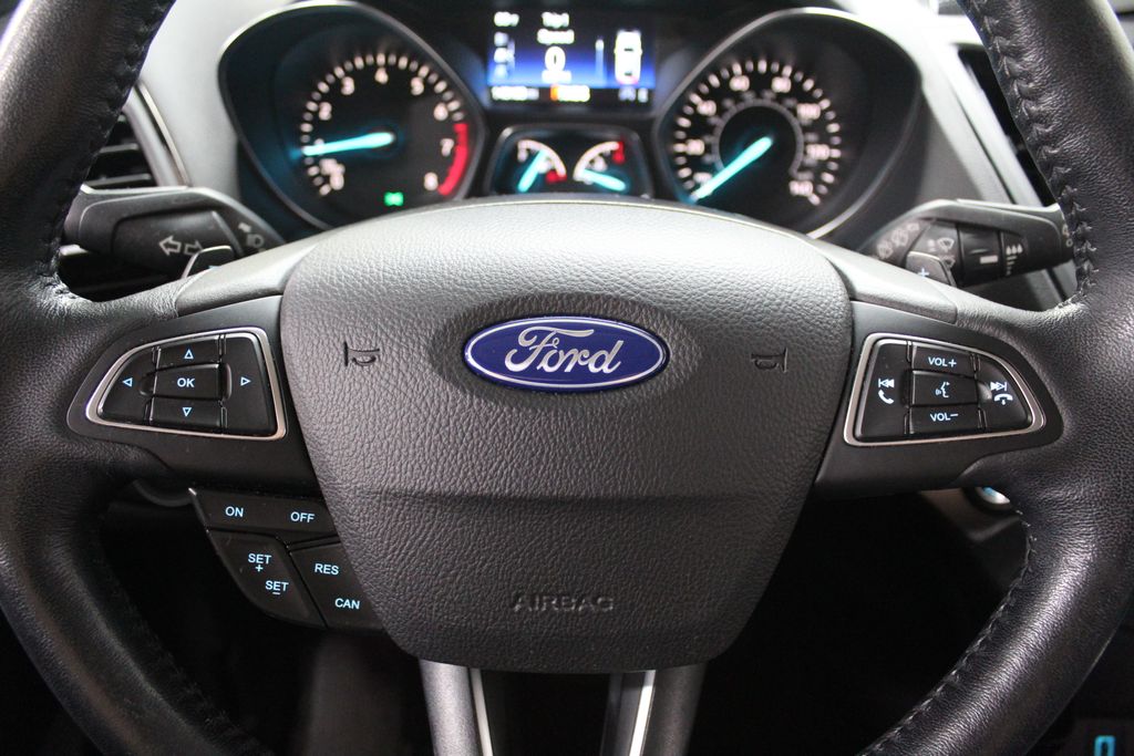 Thumbnail: 2017 Ford Escape - 17