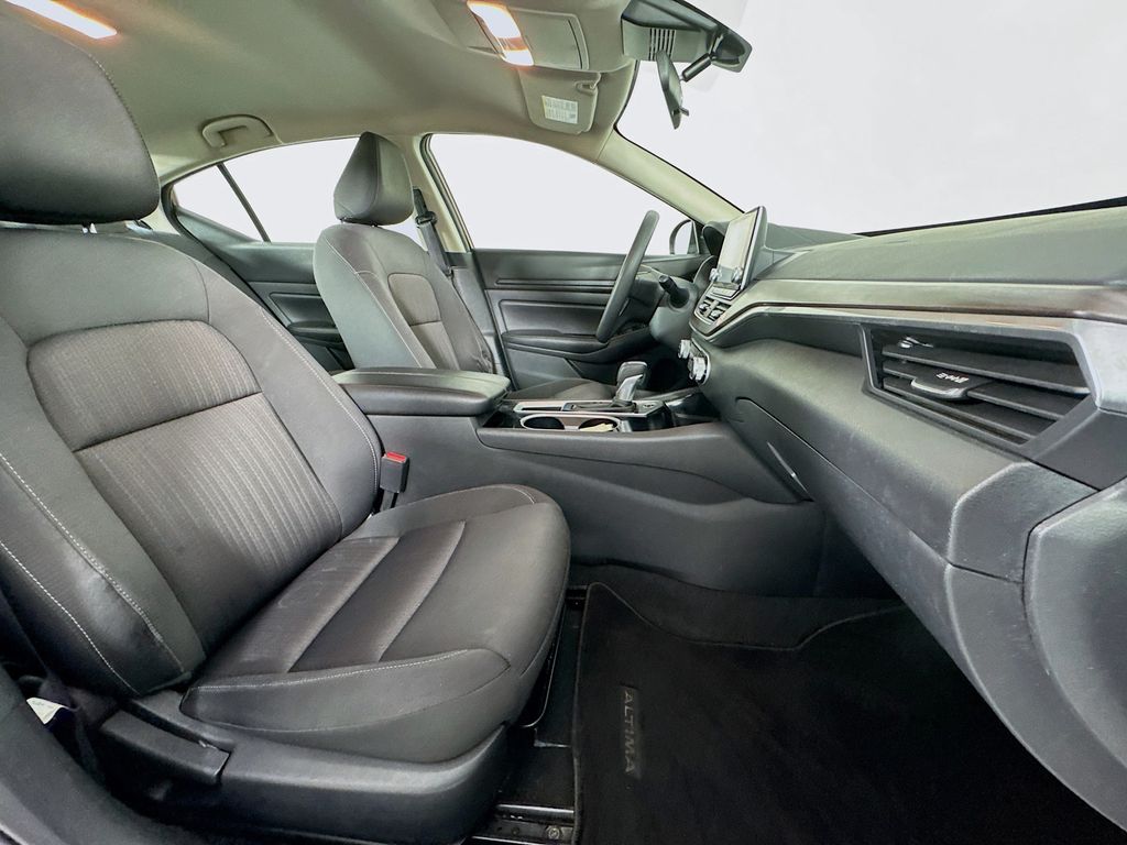 Used Car 2024 Nissan Altima  2.5 Sv For Sale Under $20,000 In Austin, Texas