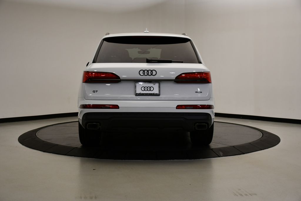 Thumbnail: 2025 Audi Q7 - 4
