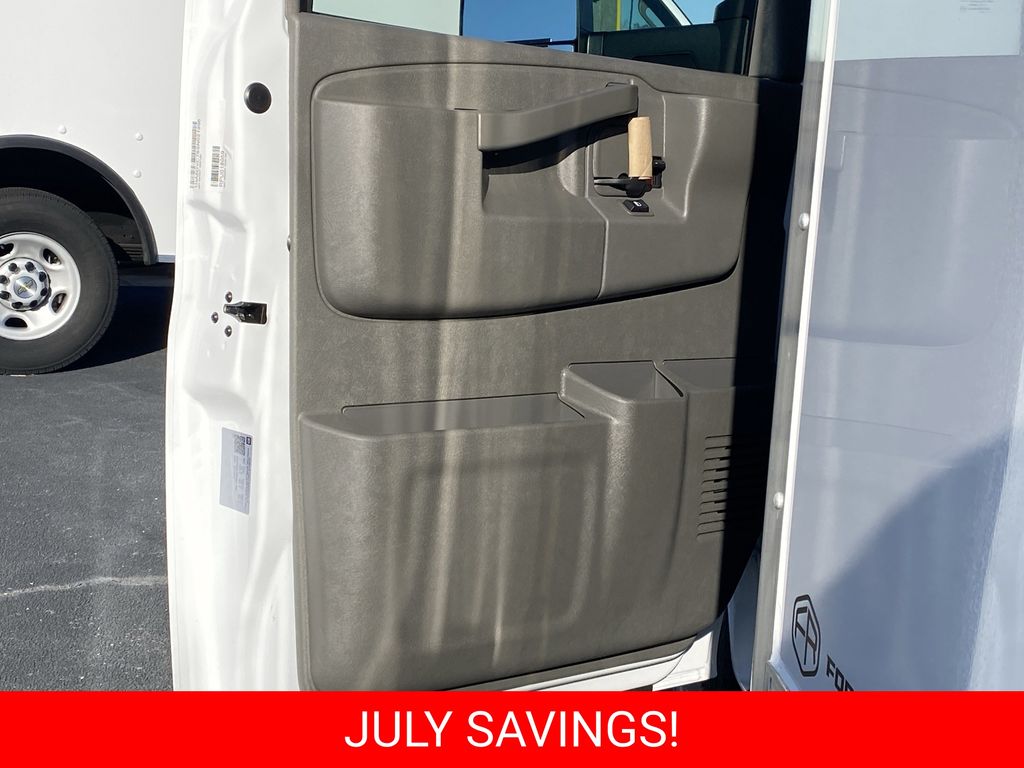 New 2025 Chevrolet Express Cutaway Coupe