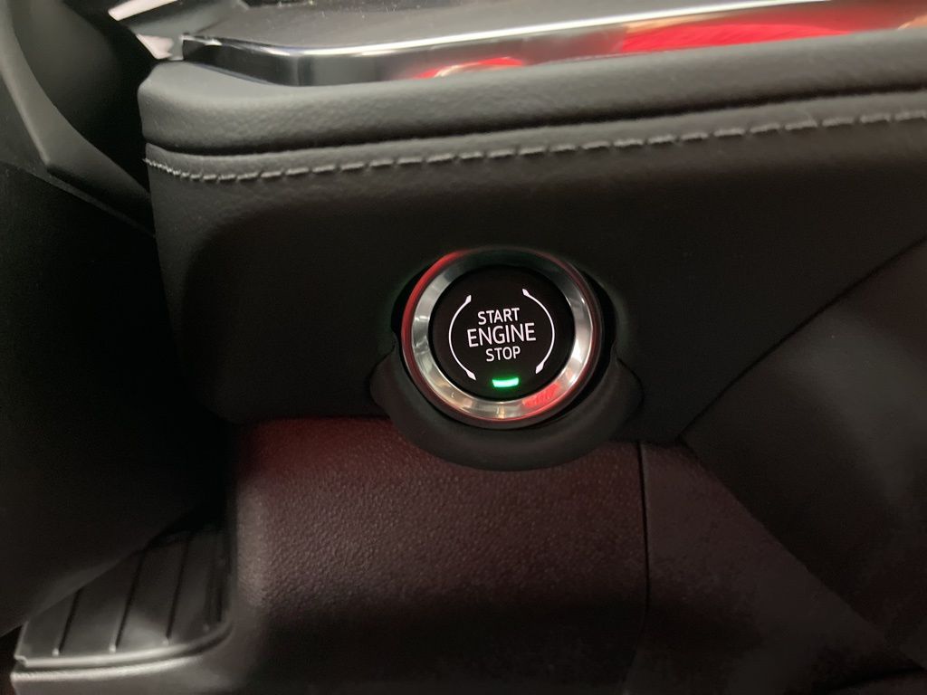 Thumbnail: 2026 Chevrolet Tahoe - 32