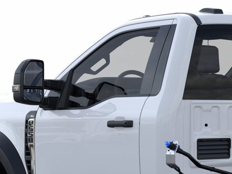 New 2025 Ford Super Duty F-550 Chassis Regular Cab (DRW) 169" Wheelbase XL