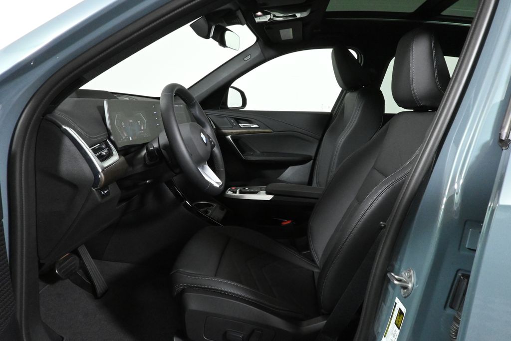 Thumbnail: 2026 BMW X1 - 3