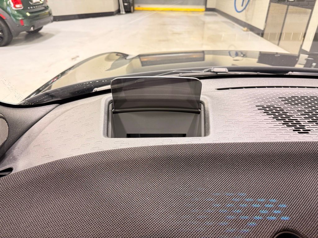 Thumbnail: 2026 MINI Cooper - 15