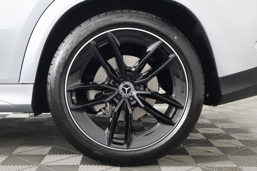 Thumbnail: 2026 Mercedes-Benz GLE - 10