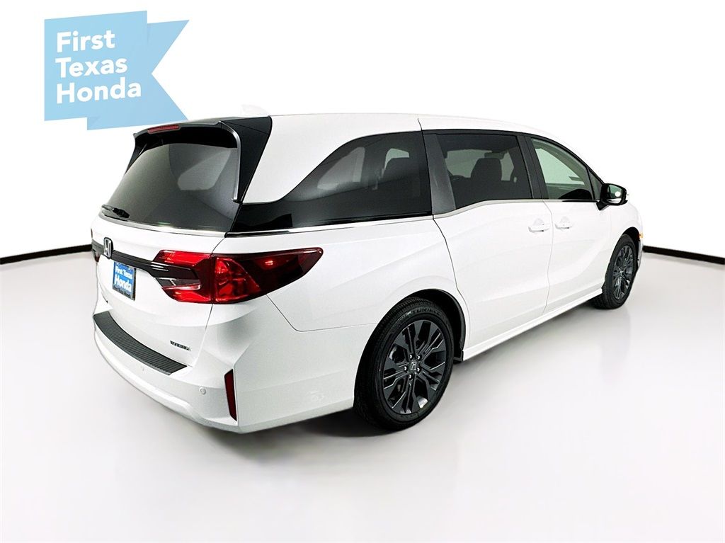 2025 Honda Odyssey Touring photo