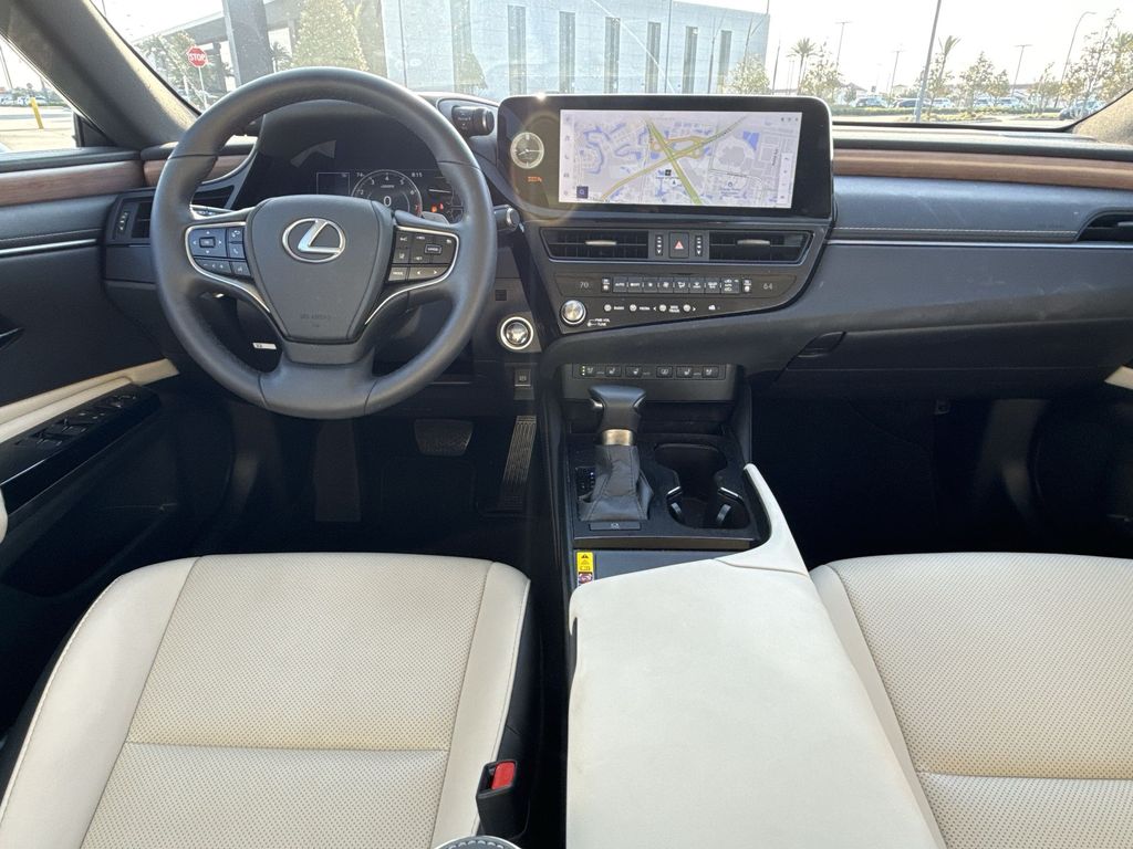 Thumbnail: 2025 Lexus ES - 19