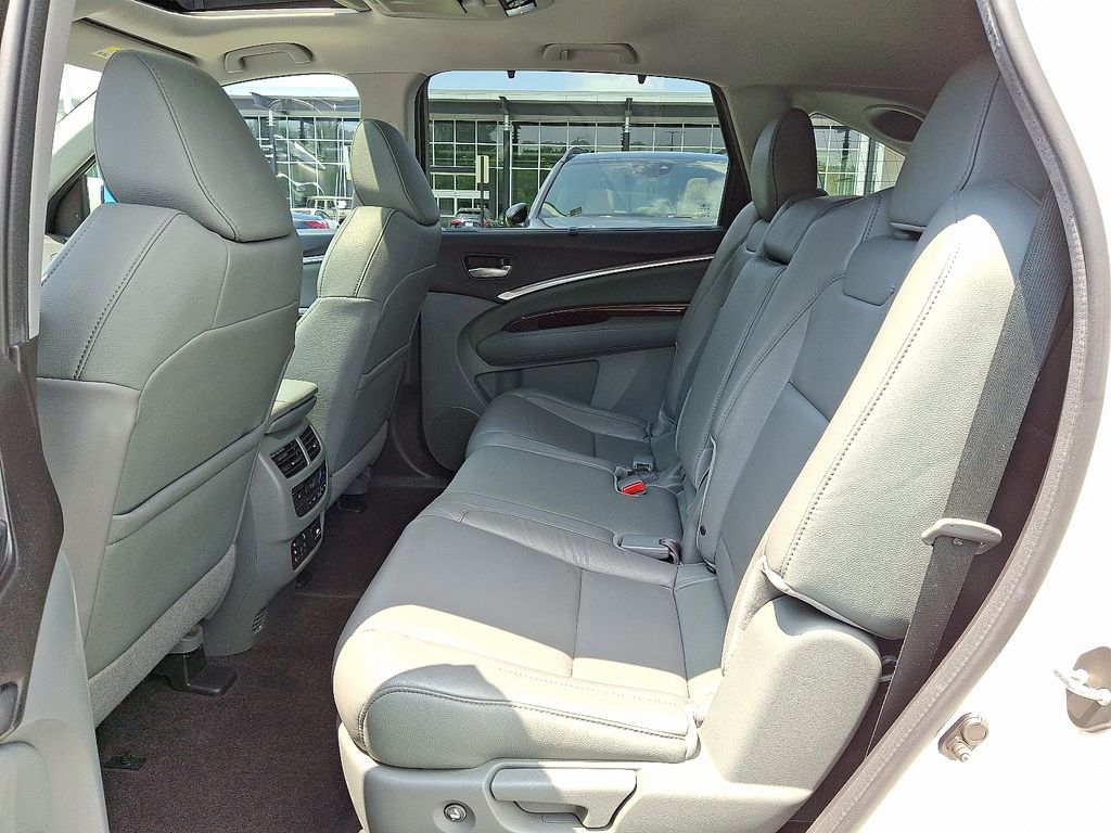 Thumbnail: 2015 Acura MDX - 10