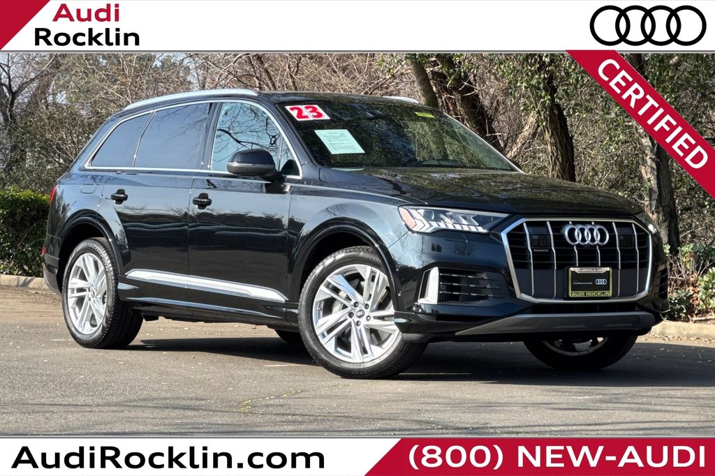 2023 Audi Q7 quattro Premium 55 TFSI