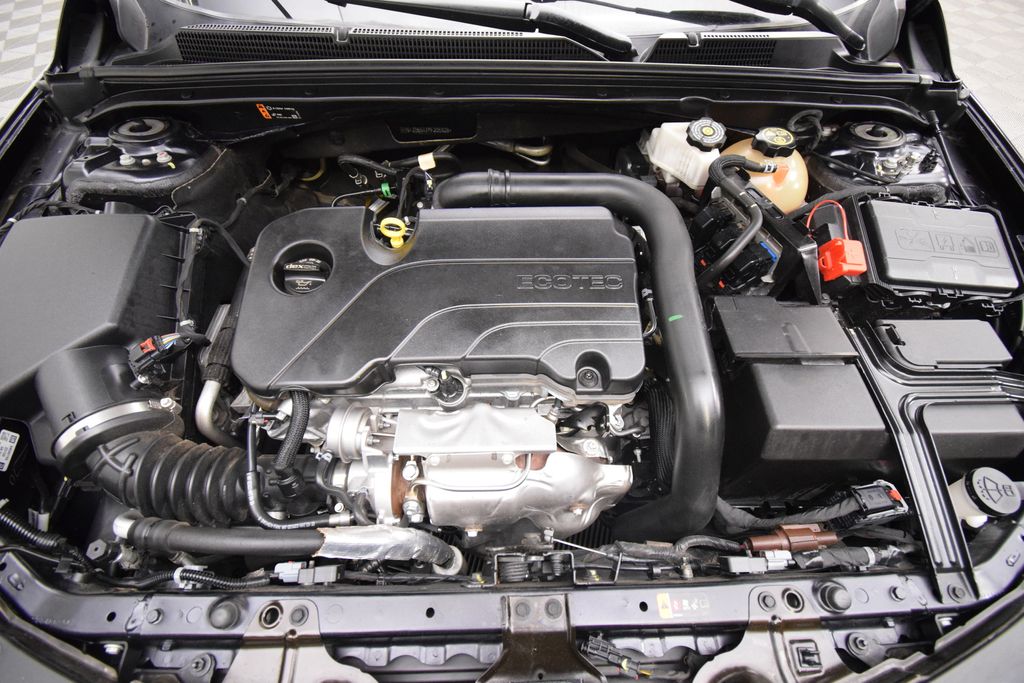 used 2023 Chevrolet Malibu car
