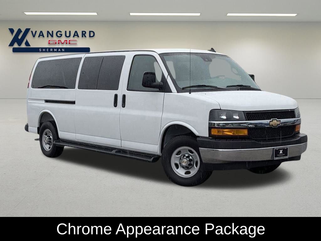 2025 Chevrolet Express 3500 LT Extended RWD