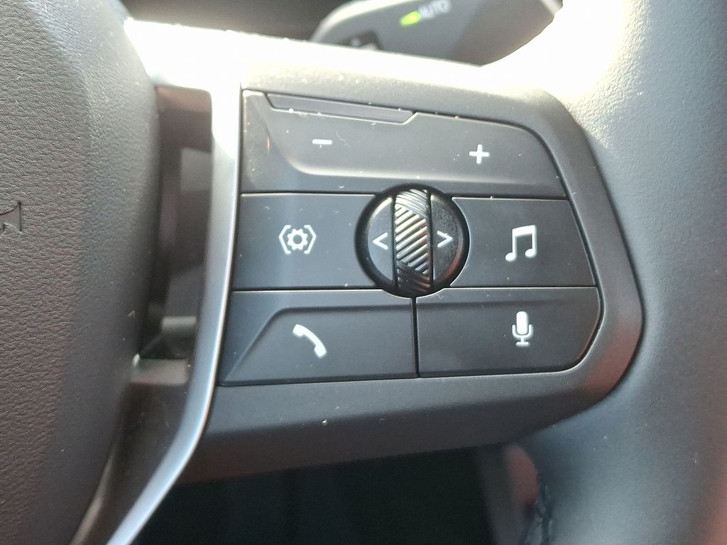 Thumbnail: 2025 BMW 2 Series - 23