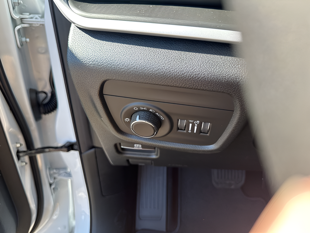 New Car 2025 Jeep Grand Cherokee  For Sale Under $50,000 In Austin, Texas